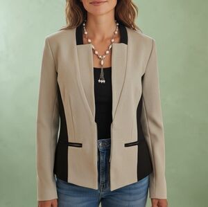 XOXO Beige and Black Blazer Jacket Women's Size M Fitted Classic Classy